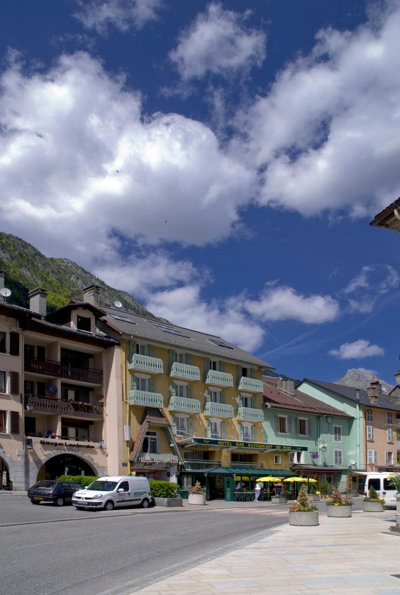 Hotel Du Midi Thônes Eksteriør bilde