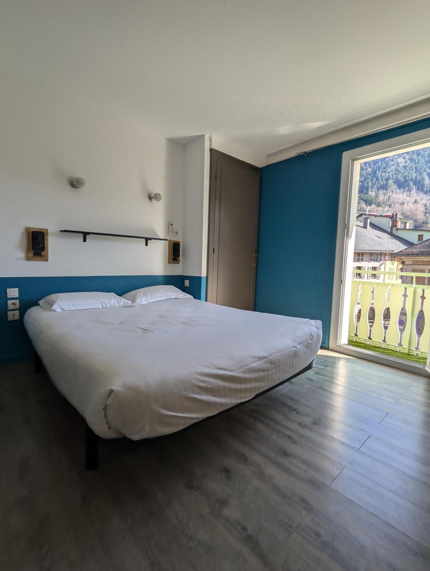 Hotel Du Midi Thônes Eksteriør bilde