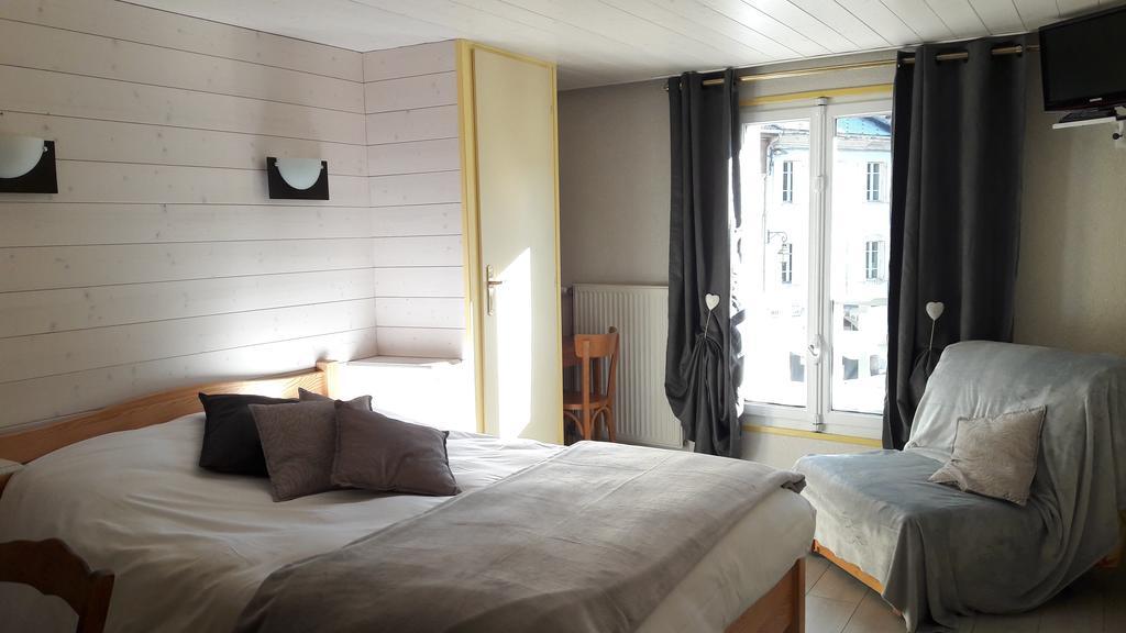 Hotel Du Midi Thônes Eksteriør bilde